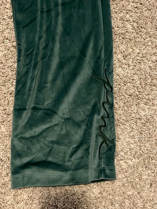 VS Pink Velvet Hoodie & 2 pairs of Lounge Pants Set in Navy and Forest Green - Picture 10 of 11